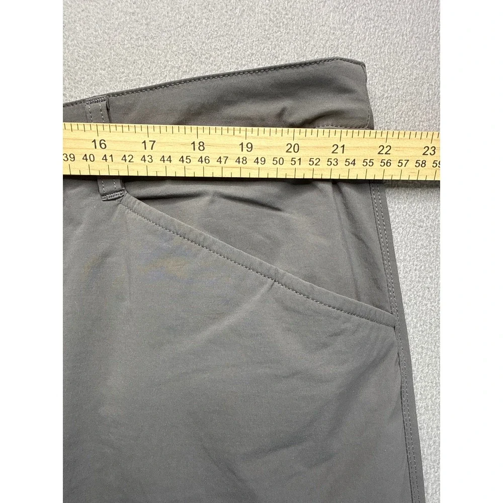 Patagonia Pants Women 22 Gray Quandary Hiking Outdoor‎ Straight Leg Stretch FGE
